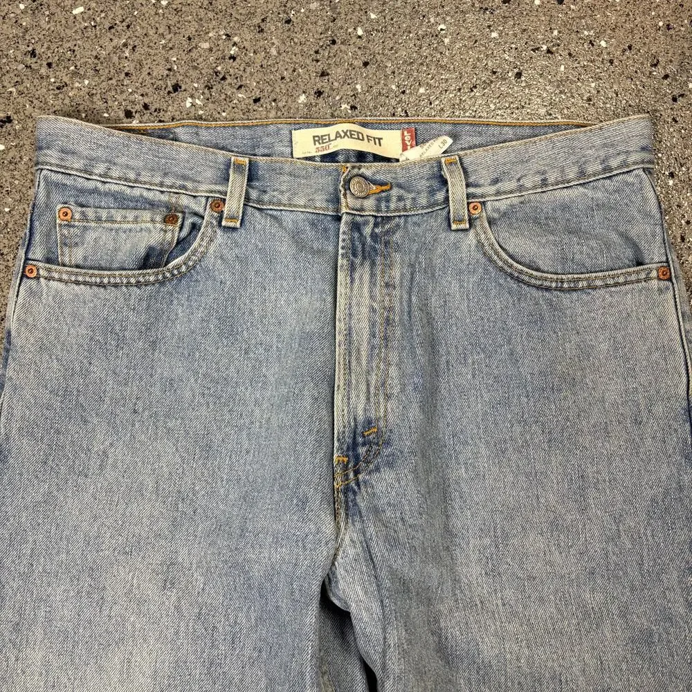 Vintage Y2k Levi's 550 Relaxed Fit Straight Leg Denim Jeans